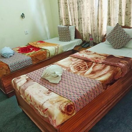 Hotel Blue Magnet Pokhara Dış mekan fotoğraf