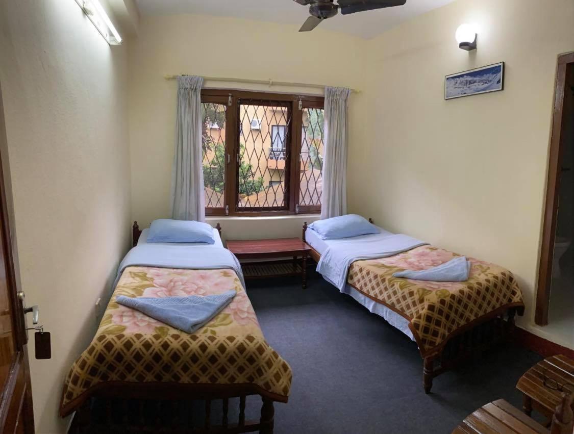 Hotel Blue Magnet Pokhara Dış mekan fotoğraf