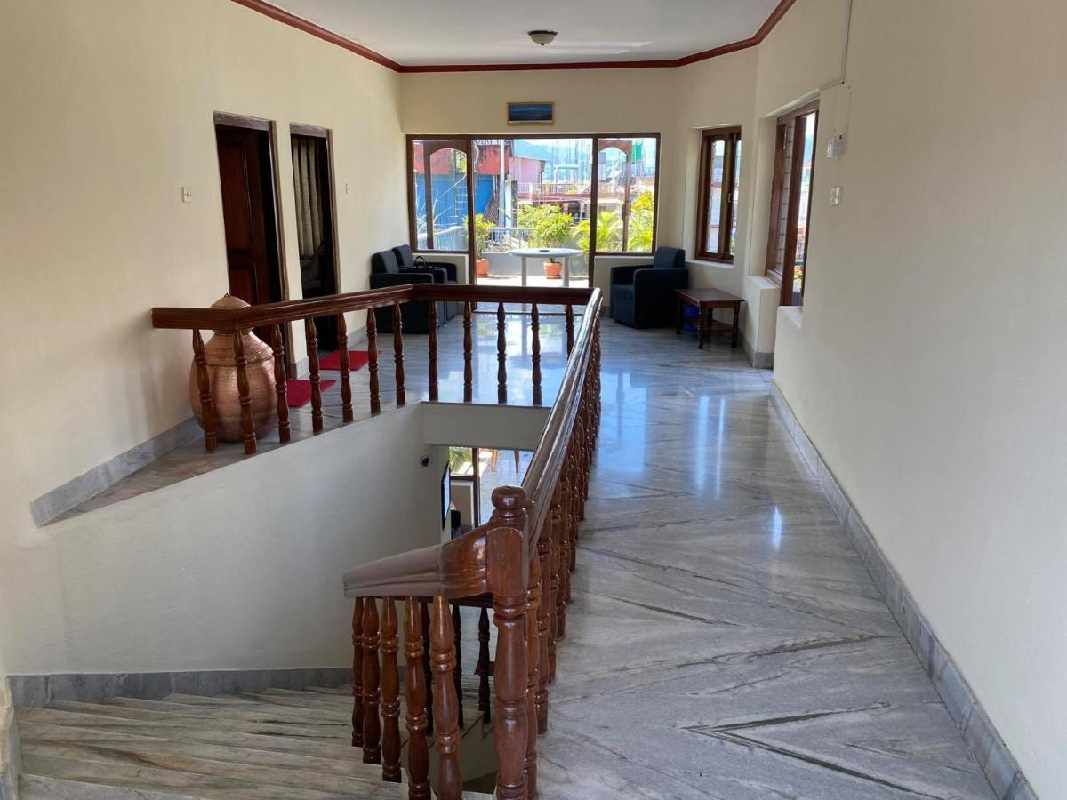 Hotel Blue Magnet Pokhara Dış mekan fotoğraf