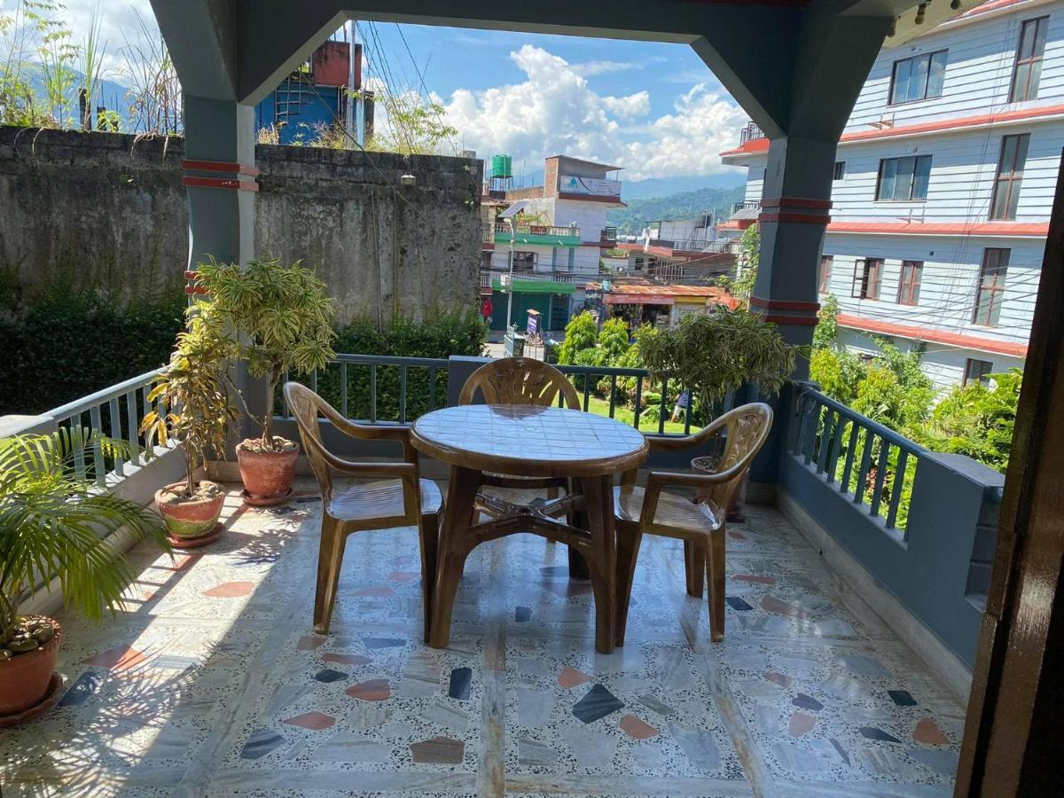 Hotel Blue Magnet Pokhara Dış mekan fotoğraf