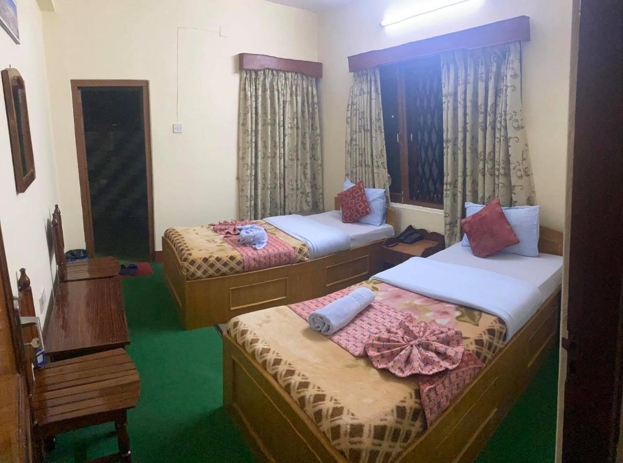Hotel Blue Magnet Pokhara Dış mekan fotoğraf