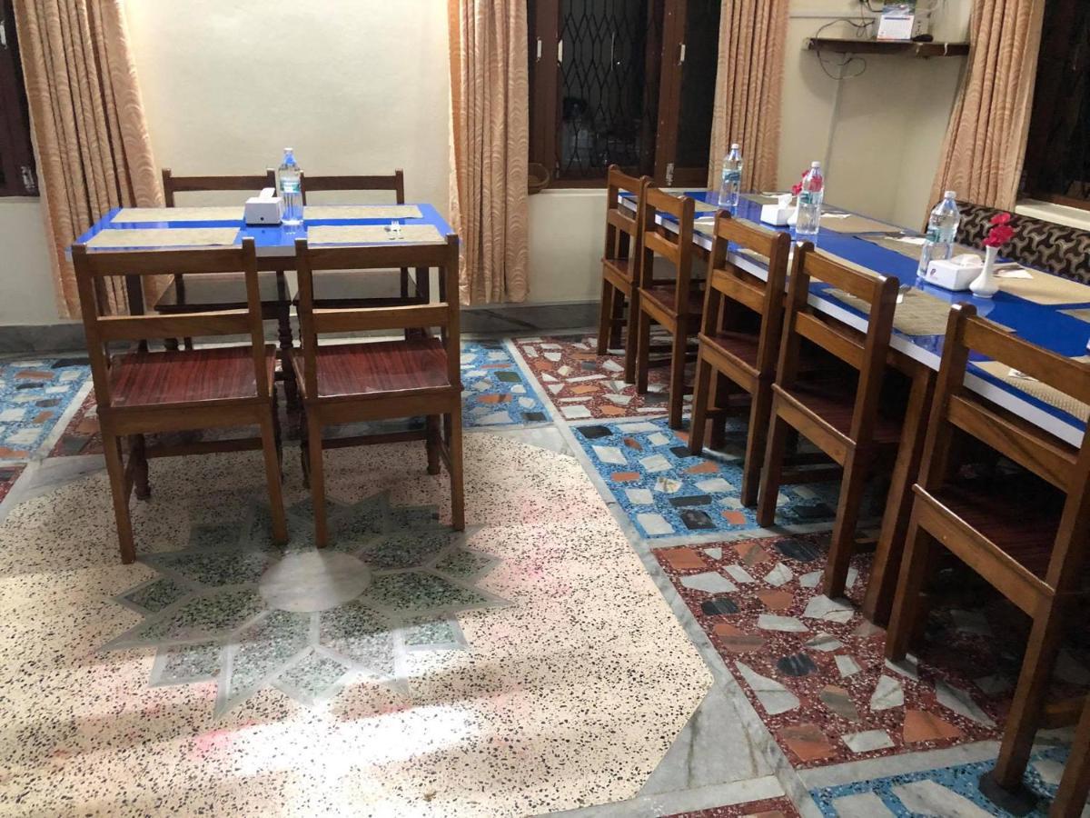 Hotel Blue Magnet Pokhara Dış mekan fotoğraf