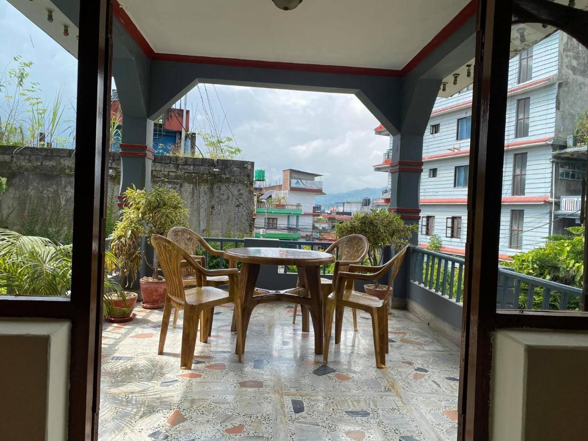 Hotel Blue Magnet Pokhara Dış mekan fotoğraf