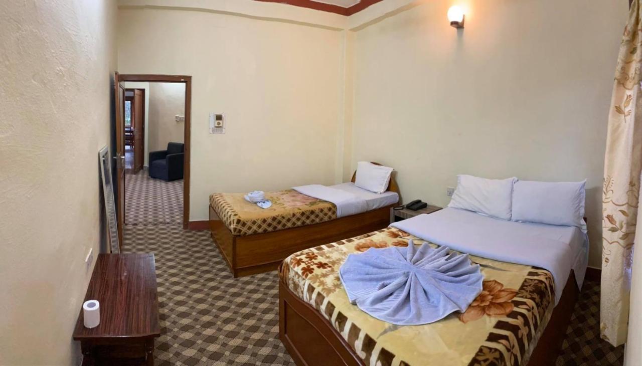 Hotel Blue Magnet Pokhara Dış mekan fotoğraf