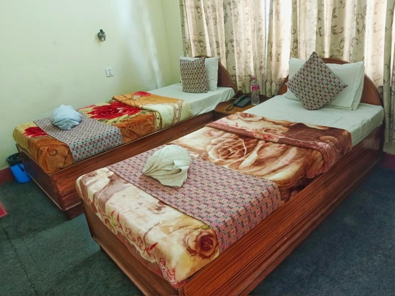 Hotel Blue Magnet Pokhara Dış mekan fotoğraf