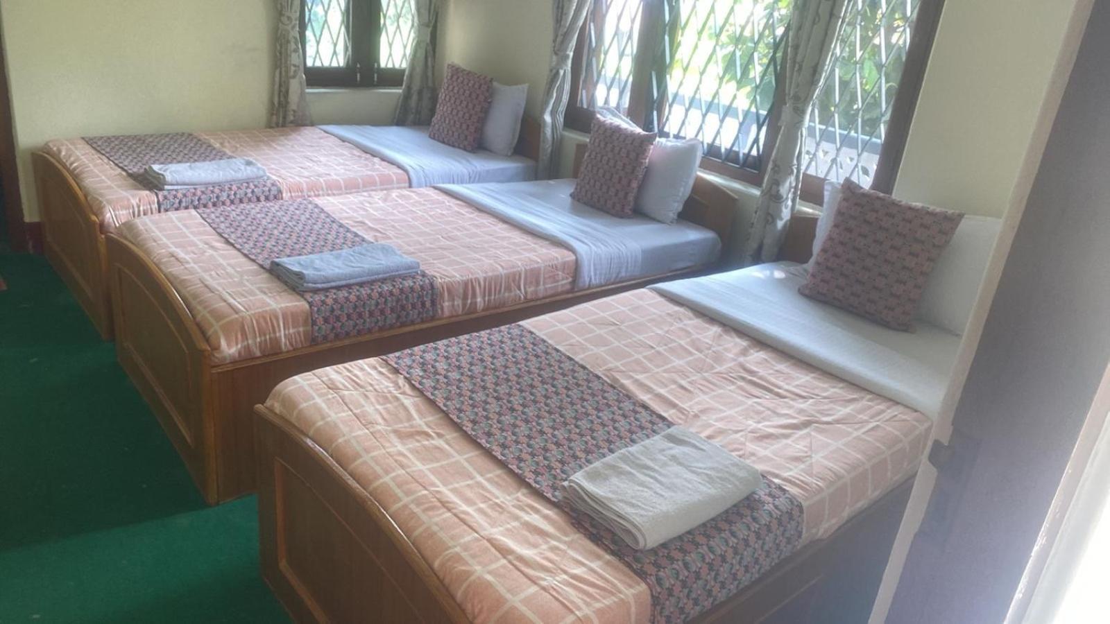 Hotel Blue Magnet Pokhara Dış mekan fotoğraf